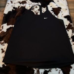 Nike workout top